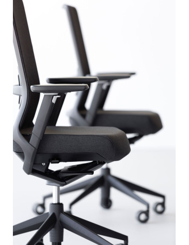 Silla de oficina, estructura negra,...