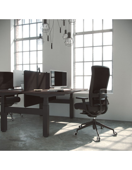 Silla de oficina, con estructura negra, TNK FLEX